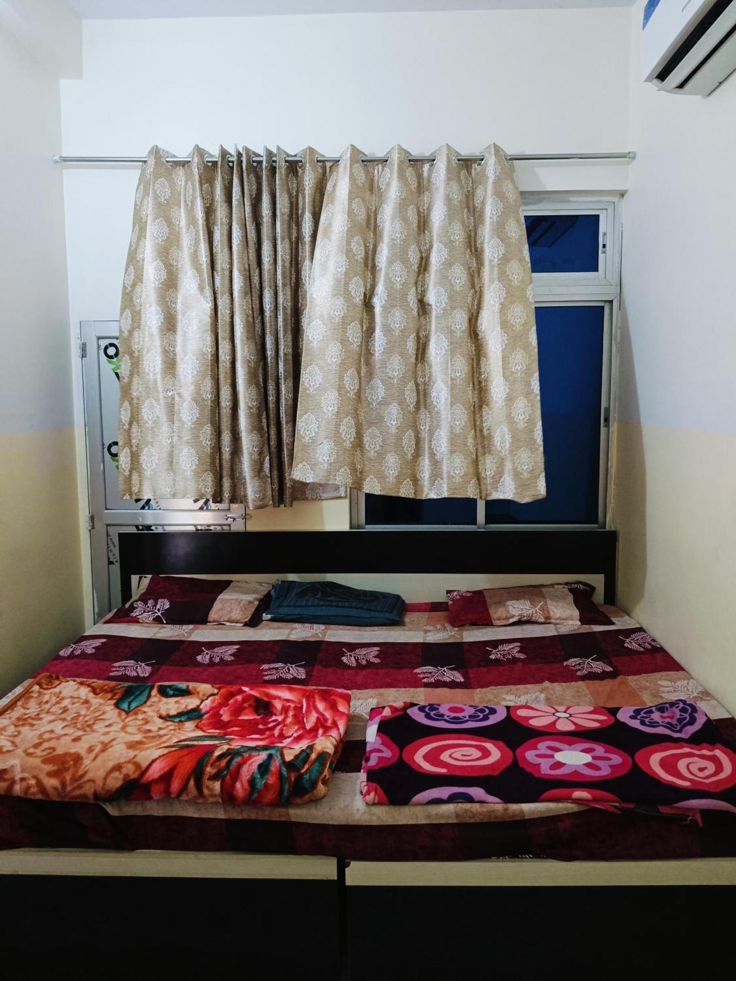 Jai Hanuman Guest House Palsana  Extérieur photo
